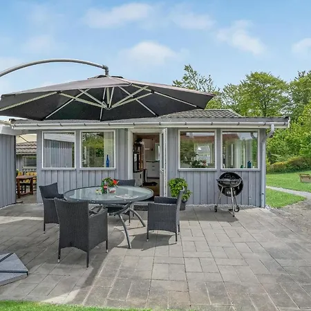 3 Bedroom Awesome In Σπίτι διακοπών Haderslev